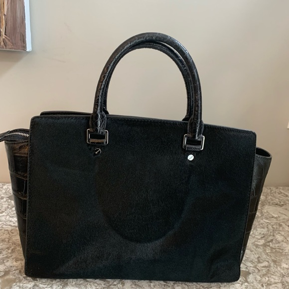 Michael Kors black cow-hair and patten! Like new! - Picture 3 of 8